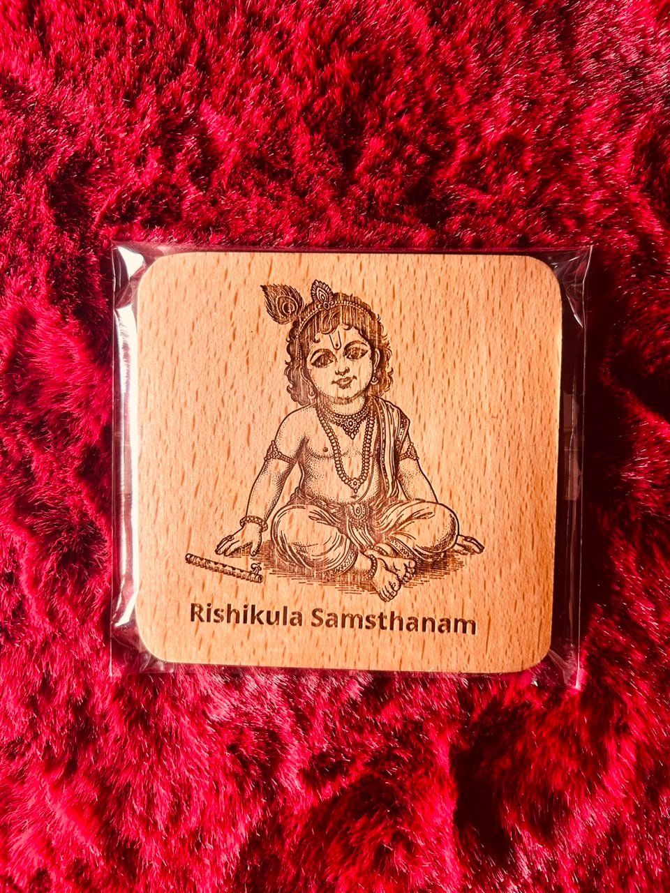 Srikrishna Parama Atma Wooden Fridge Magnet Srikrishna Parama Atma Wooden Fridge Magnet